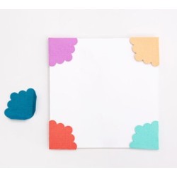 We R Memory Keepers • Embossing punch photo corner Scallop