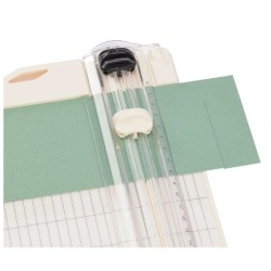 Vaessen Creative • Trimmer Paper Cutter With Scoring Tool 15x30.5cm Ivory
