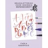 Kosmos Bok - Brushlettering skrivbok - Lila ABC Carla Kamphuis
