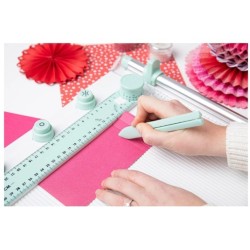 Sizzix • Making Tool Scoring Board & Trimmer
